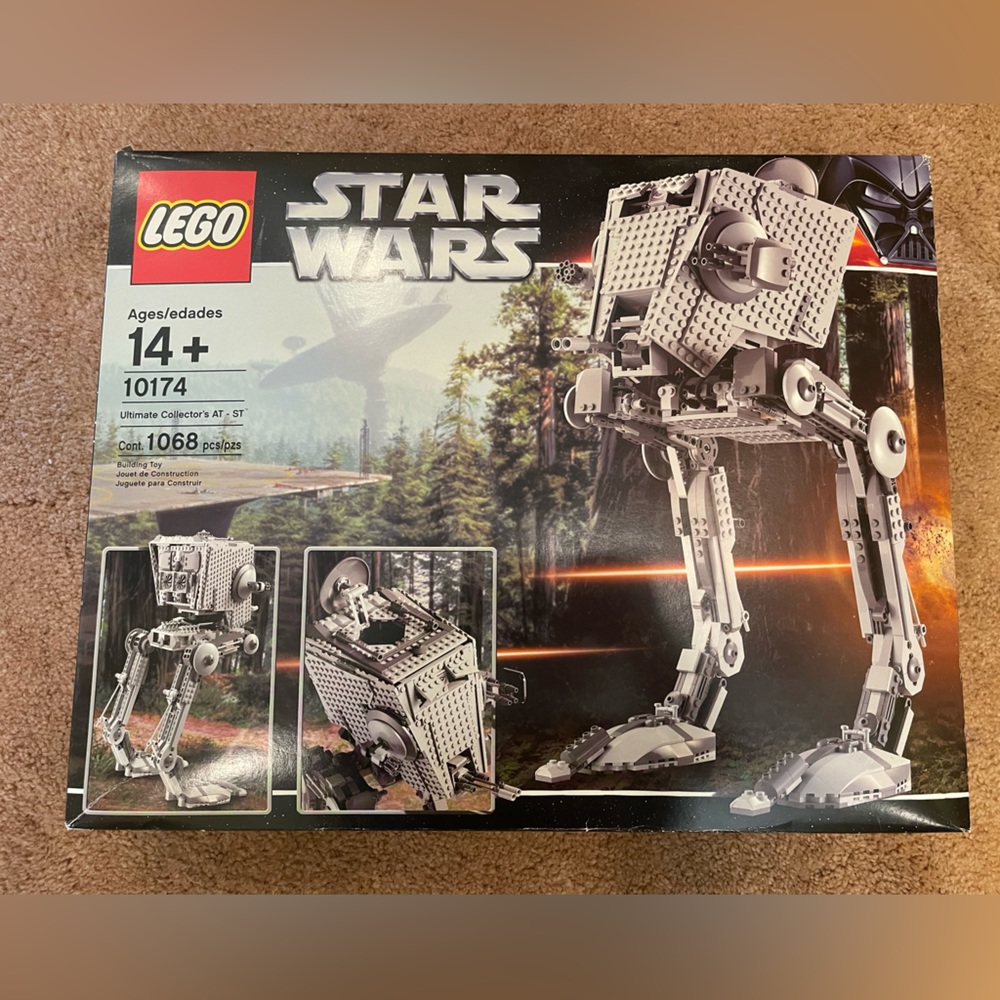 BRAND NEW Lego Star Wars Ultimate Collectors AT-ST 10174